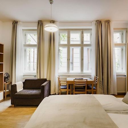 Deluxe Suite In Prime Location プラハ エクステリア 写真